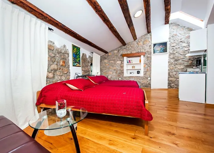 Studio Oscar IV With Terrace And Sea View